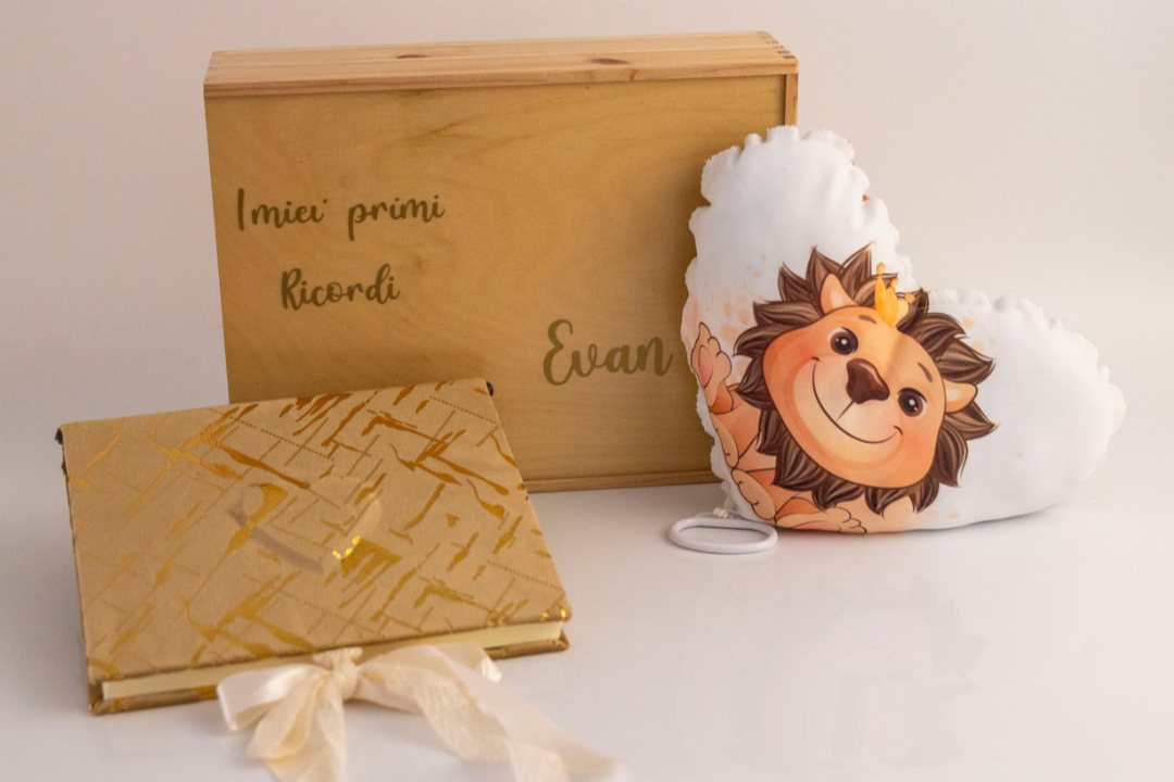 MEMORY BOX